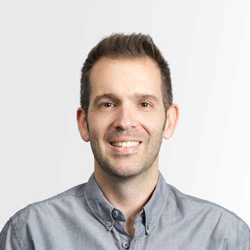 Miguel Alayón,Responsable Mantenimiento CPD, version 2.